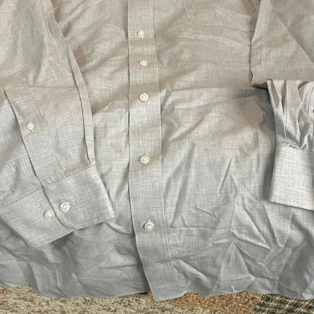 Roundtree and York new dress shirt